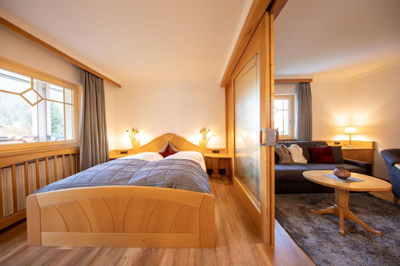 Aktiv & Wellnesshotel Zentral Prato allo Stelvio Exterior photo